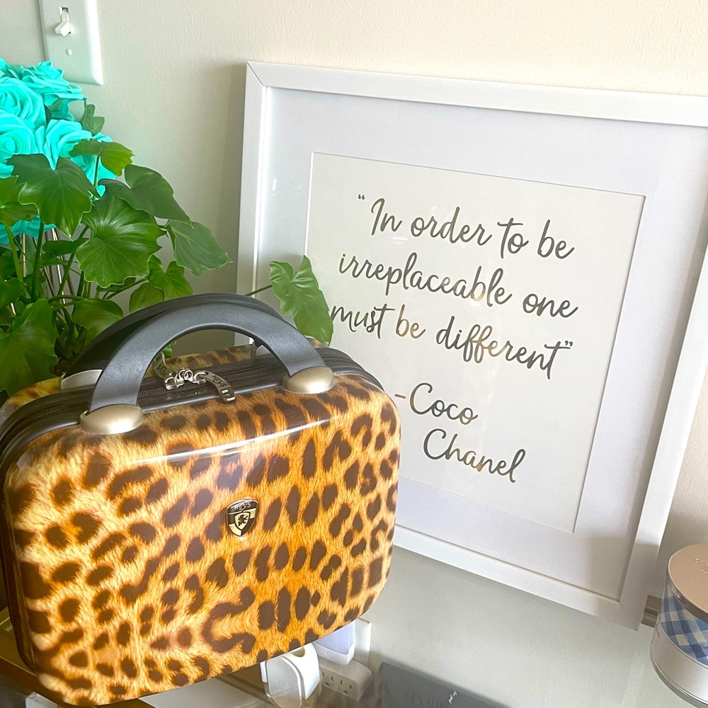 Heys Hardshell Case - image 1